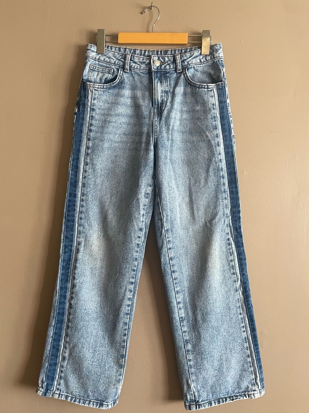 Two-Tone Light Blue Wide Leg Baggy Denim Jeans Adjustable Waist – Size 14 *Flaw